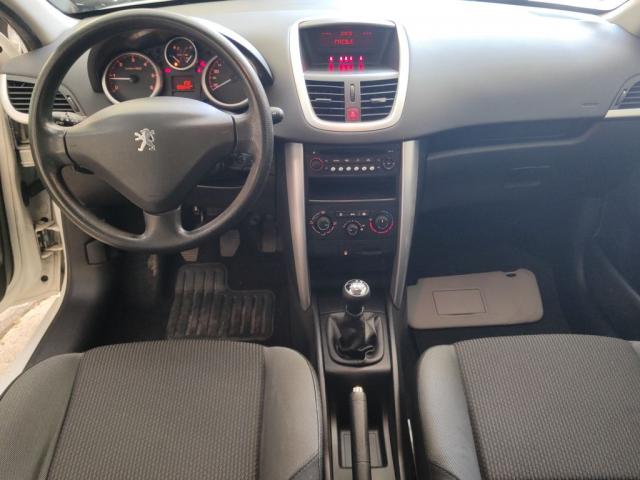 Peugeot 207+ image 4