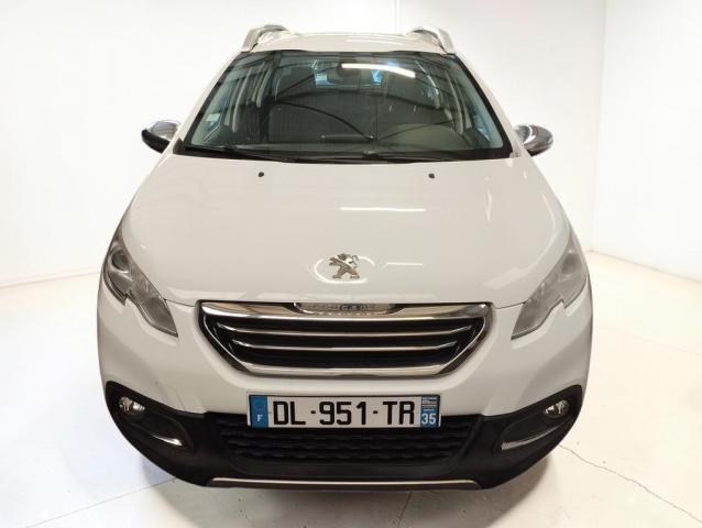 Peugeot 2008 image 3