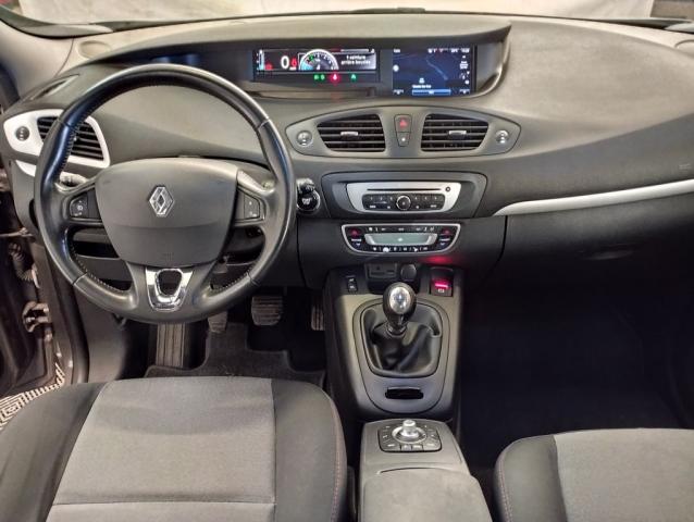 Renault Scénic image 1