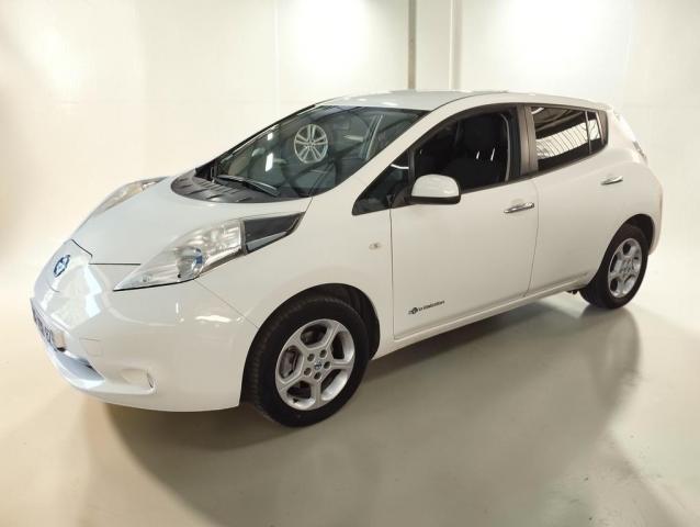Nissan Leaf image 3