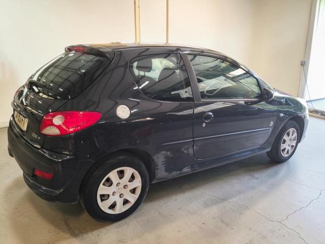 Peugeot 206+ image 5