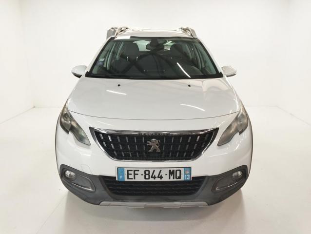 Peugeot 2008 image 2