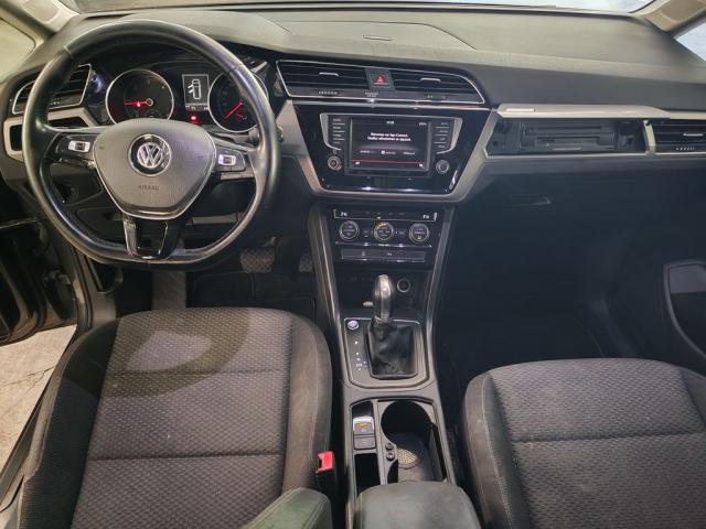 Volkswagen Touran image 2