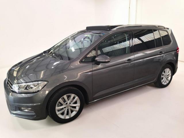 Volkswagen Touran image 1