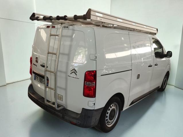 Citroen Jumpy image 1
