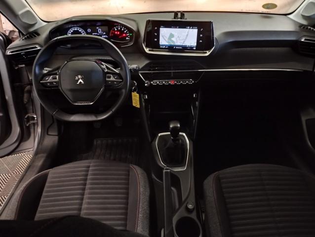 Peugeot 208 image 5