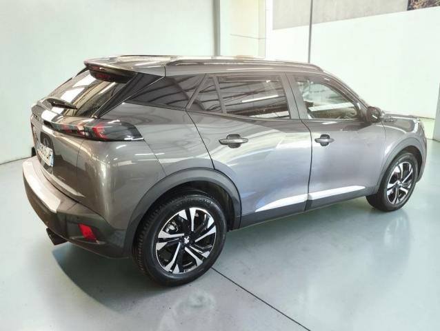 Peugeot 2008 image 5