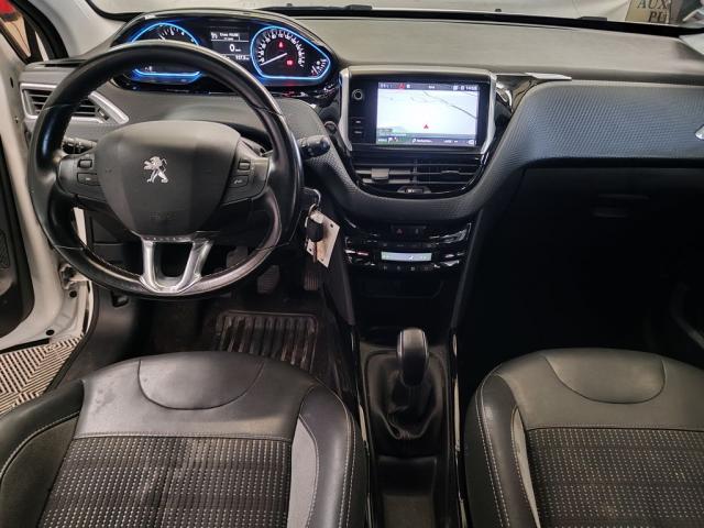 Peugeot 2008 image 1