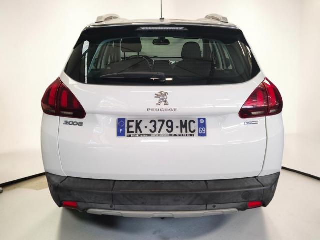 Peugeot 2008 image 6