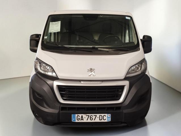 Peugeot Boxer image 1