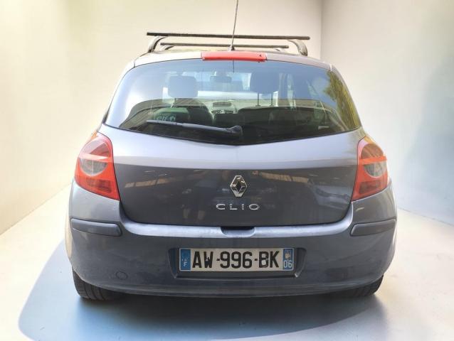 Renault Clio image 6