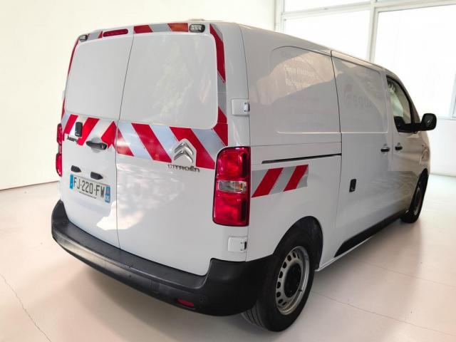 Citroen Jumpy image 2