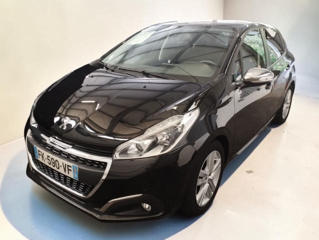 Peugeot 208 1.2 Vti 82 Signature 5p