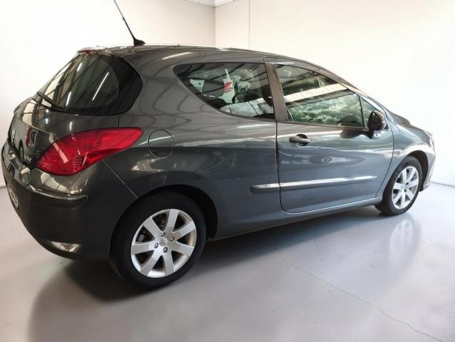 Peugeot 308 image 5