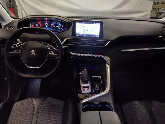 Peugeot 3008 image 5