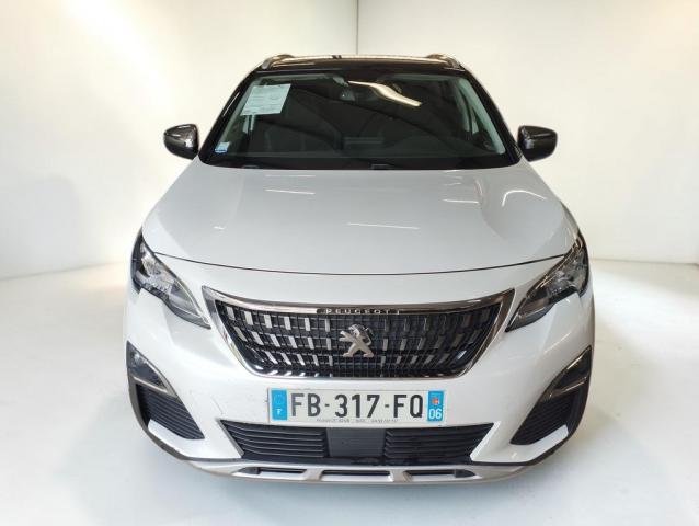 Peugeot 3008 image 2