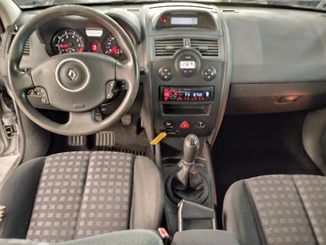 Renault Mégane image 2