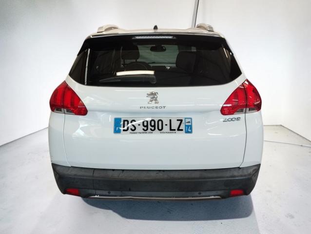 Peugeot 2008 image 1