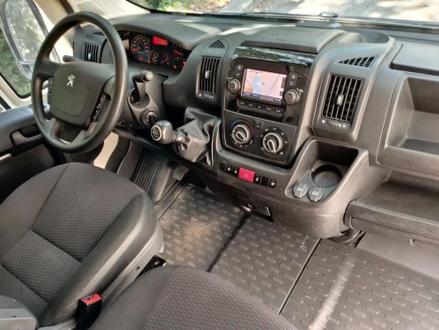 Peugeot Boxer image 6