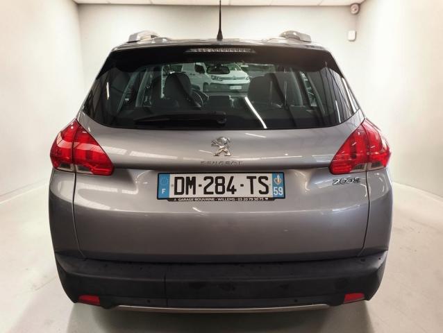 Peugeot 2008 image 3
