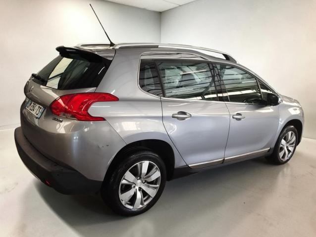 Peugeot 2008 image 5