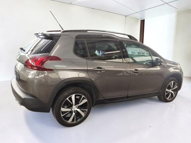 Peugeot 2008 image 3