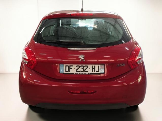 Peugeot 208 image 4