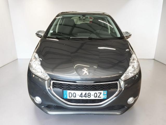 Peugeot 208 image 5