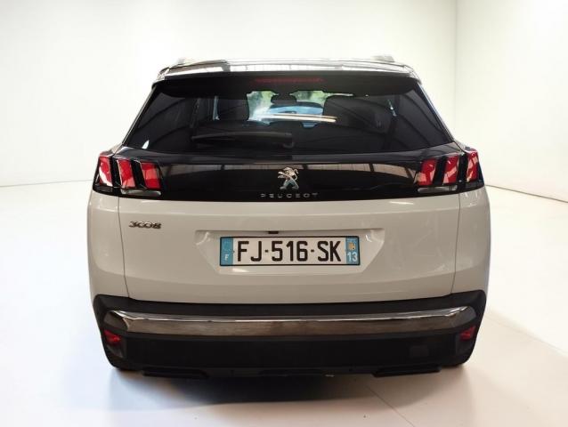 Peugeot 3008 image 3