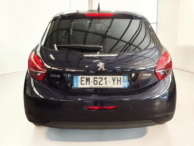 Peugeot 208 image 5