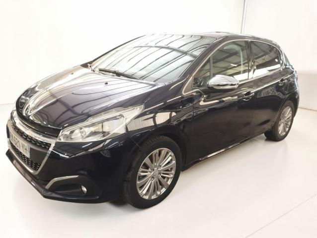 Peugeot 208 image 1