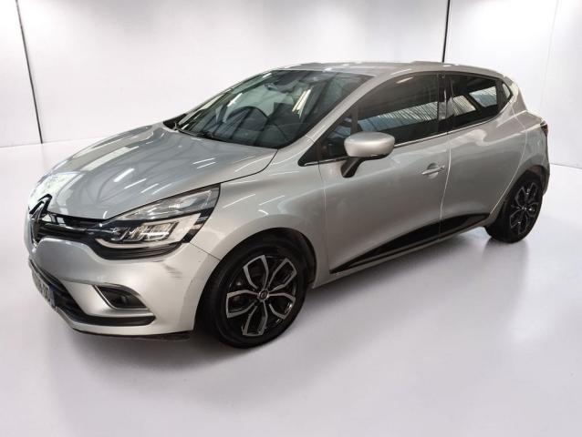 Renault Clio image 2