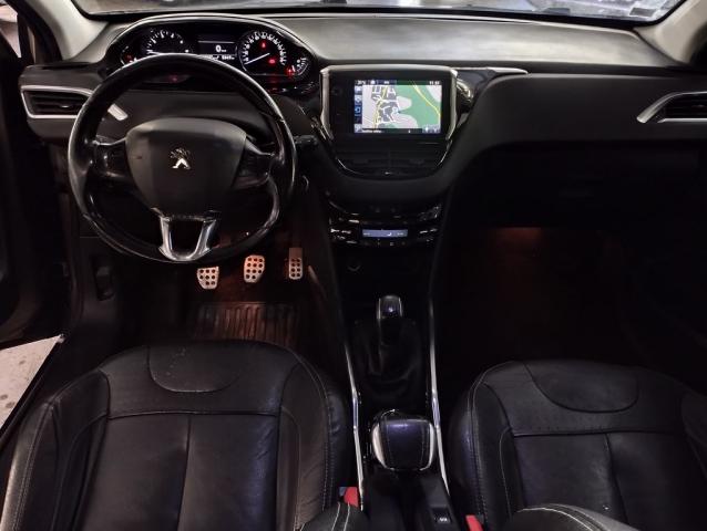Peugeot 2008 image 4