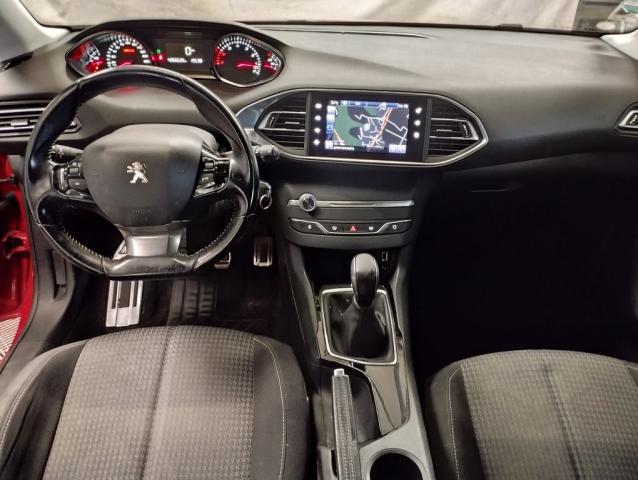 Peugeot 308 image 1