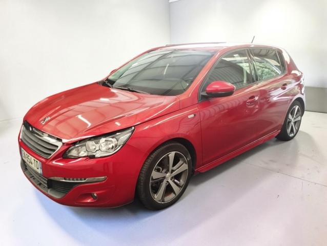 Peugeot 308 image 2