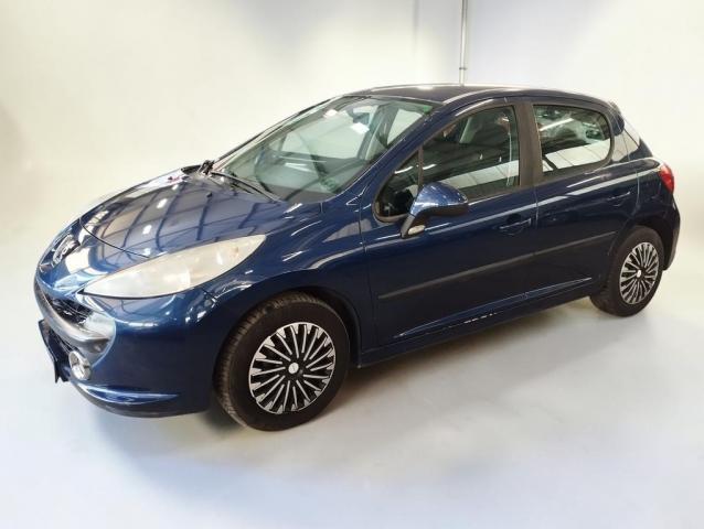 Peugeot 207 image 1