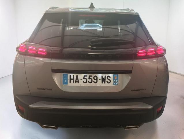 Peugeot 2008 image 3