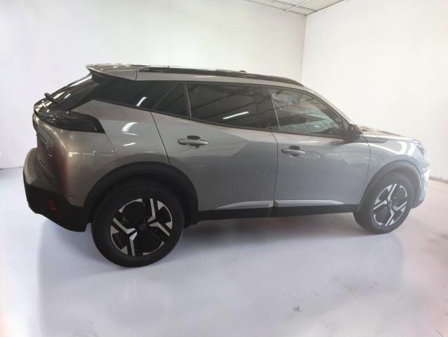 Peugeot 2008 image 5
