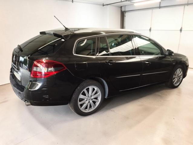 Renault Laguna Estate image 5