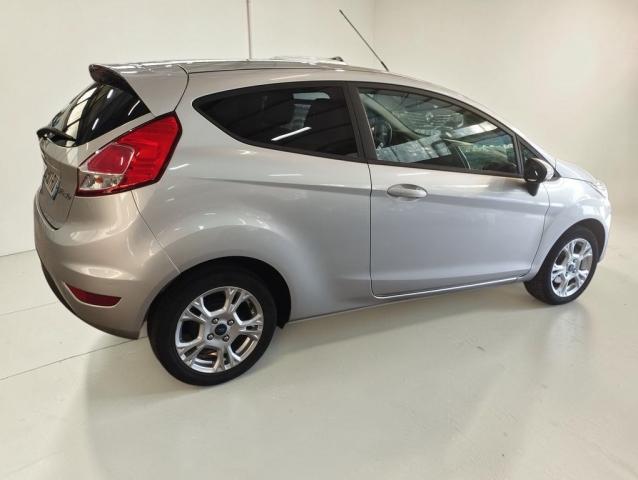 Ford Fiesta image 5