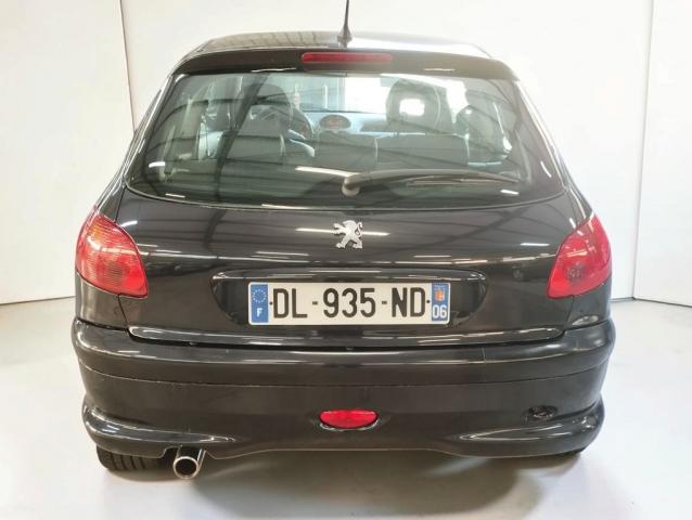 Peugeot 206 image 6