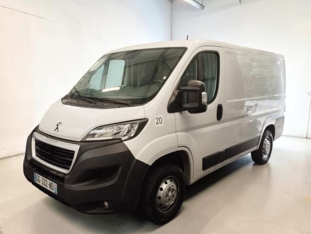 Peugeot Boxer image 2