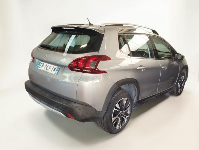 Peugeot 2008 image 3