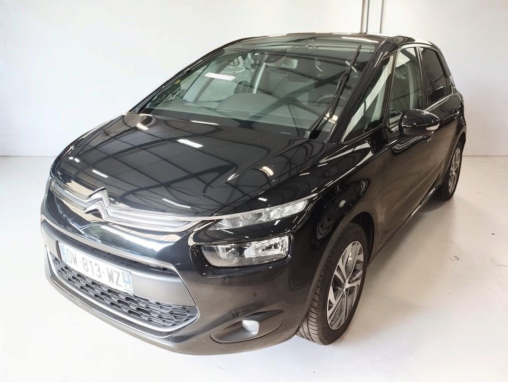 Citroen C4 Picasso à Saint Jeannet – photo 1