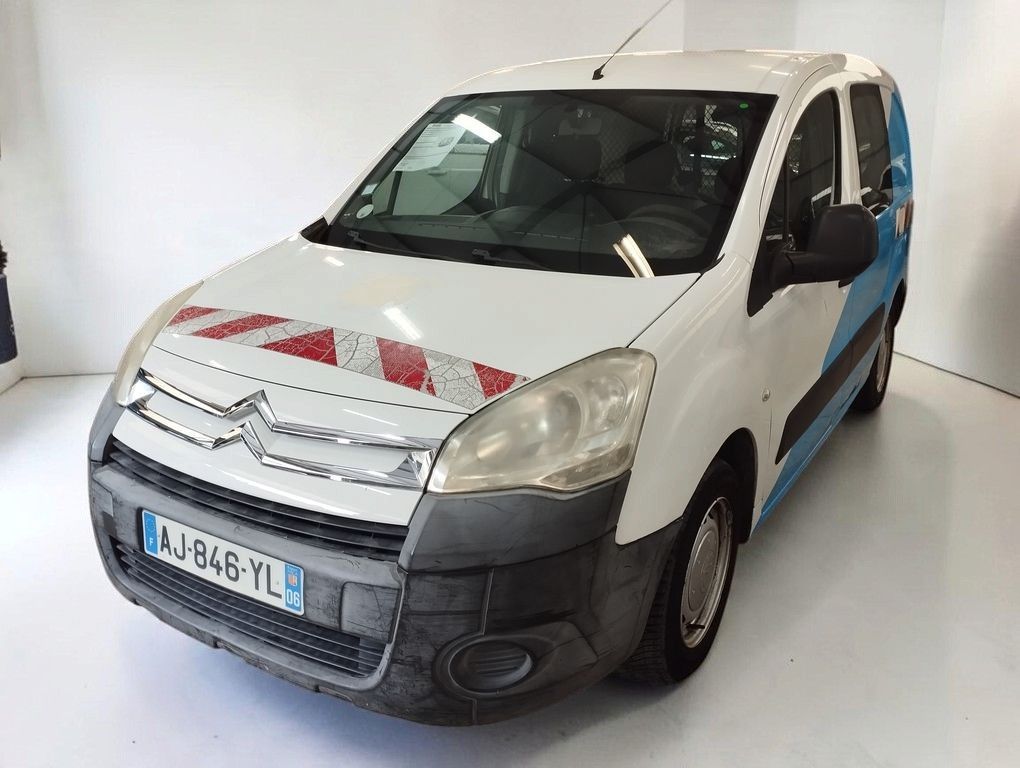 Citroen Berlingo à Saint Jeannet – photo 1