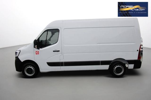 Renault Master image 2