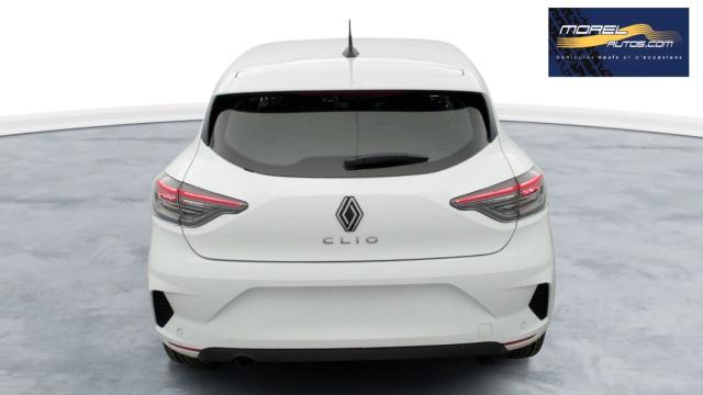 Renault Clio image 9