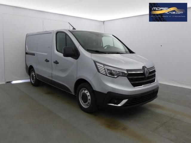 Renault Trafic image 1