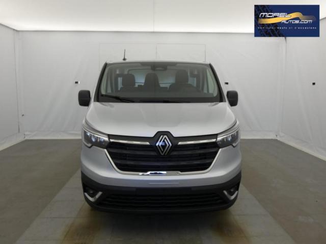 Renault Trafic image 8