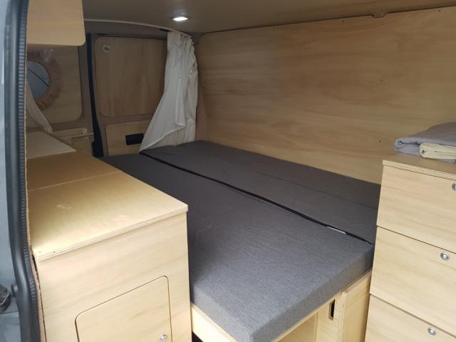 Volkswagen Transporter image 3